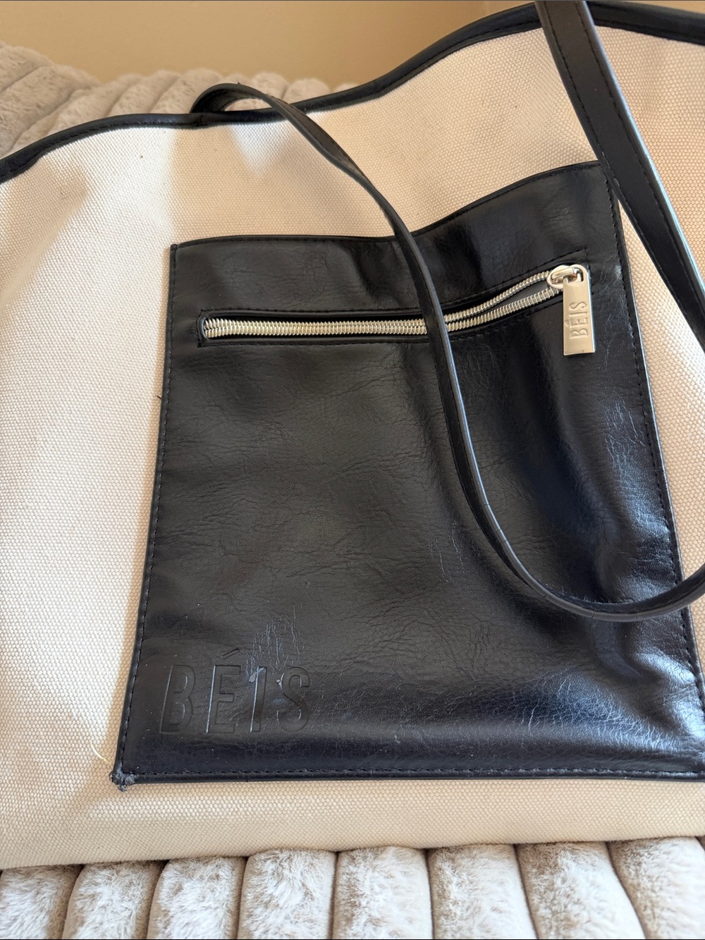 BEIS Tote - Picture 2 of 5